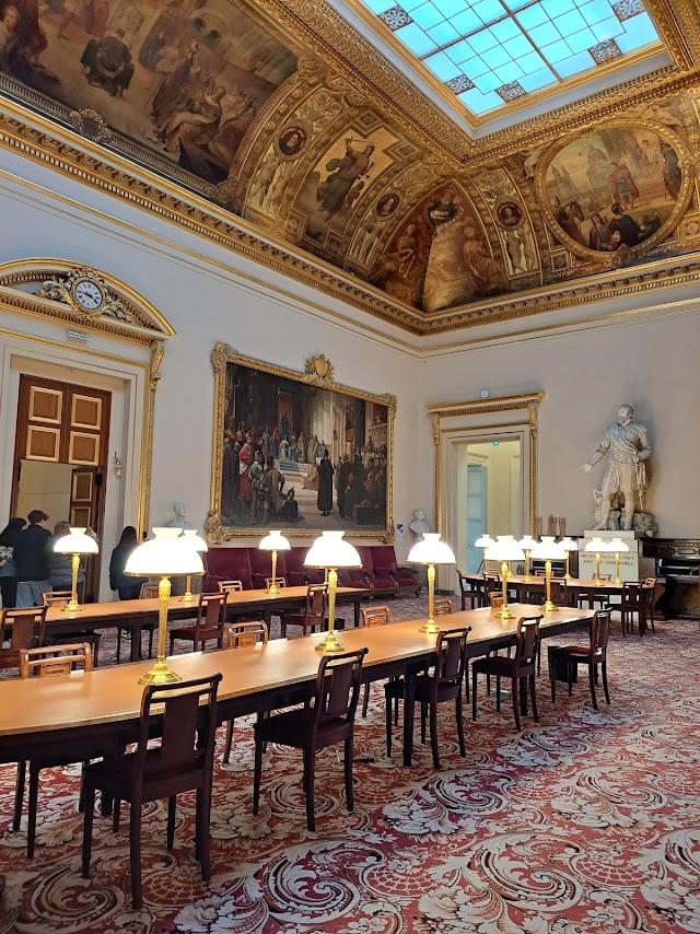 En direct du Parlement.