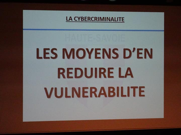 La cybercriminalité expliquée aux 3è