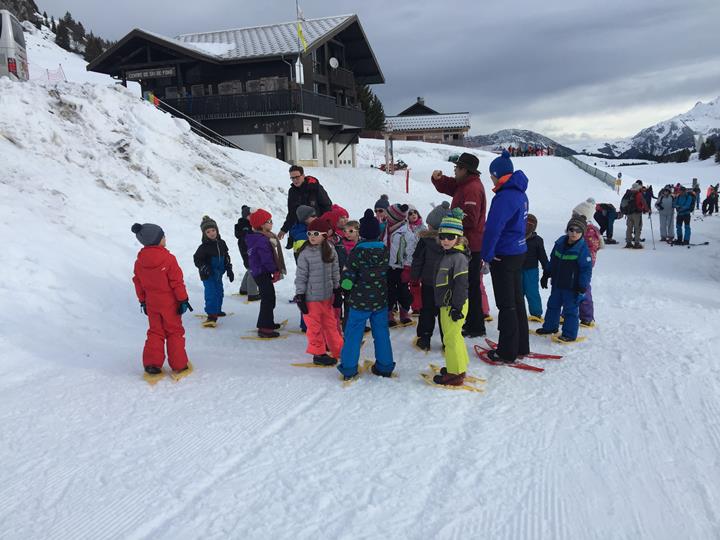 Les CE1 au Plateau des Glières