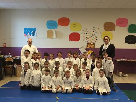 Un cycle judo pour les CP du Buisson