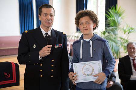 Une plume du collège à Paris