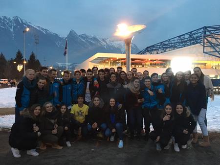 Match de hand avec la section sport de l'ESCR