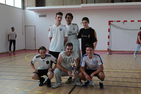 TOURNOI DE FOOT AU LYCEE